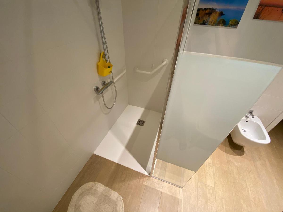 Veronalago B&B Accessibile บุสโซเลงโก ภายนอก รูปภาพ