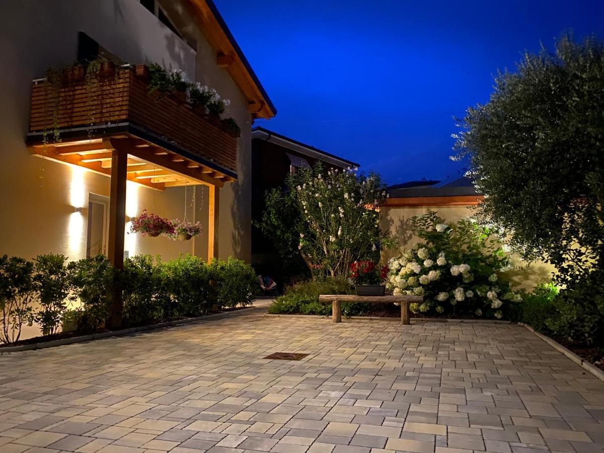 Veronalago B&B Accessibile บุสโซเลงโก ภายนอก รูปภาพ
